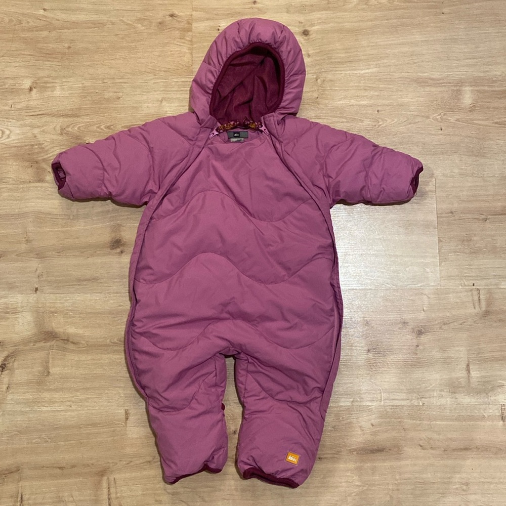 REI Baby Infant Down Snowsuit / Bunting - Size 3 month